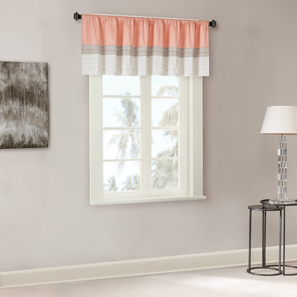 White//Pink Rod Pocket Details about / Mi Zone Lily Floral Appliqué Sheer Valance 52in X 18in